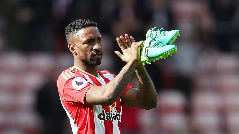 Luôn không được đánh giá quá cao, nhưng cầu thủ Jermain Defoe nắm giữ một kỷ lục ấn tượng Luôn không được đánh giá quá cao, nhưng cầu thủ Jermain Defoe nắm giữ một kỷ lục ấn tượng